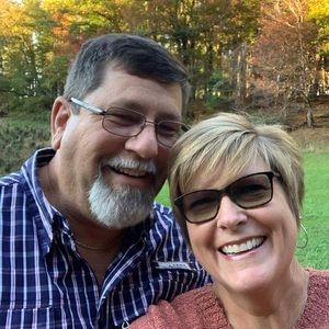 Meet your Posher, Debbie